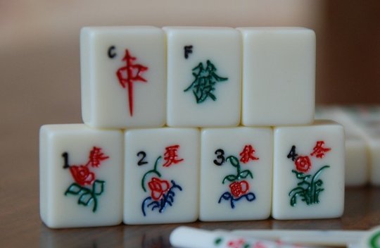 benefícios de jogar Mahjong